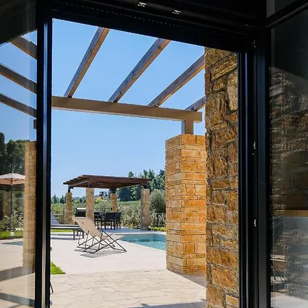 Sanistonevillas * סאני ביץ'